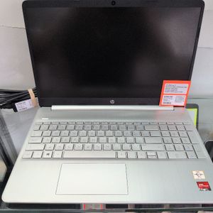 HP 15-ef1003ca Laptop