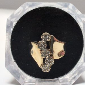 Yellow Gold 10k Diamond Cluster Ring Sz:5 